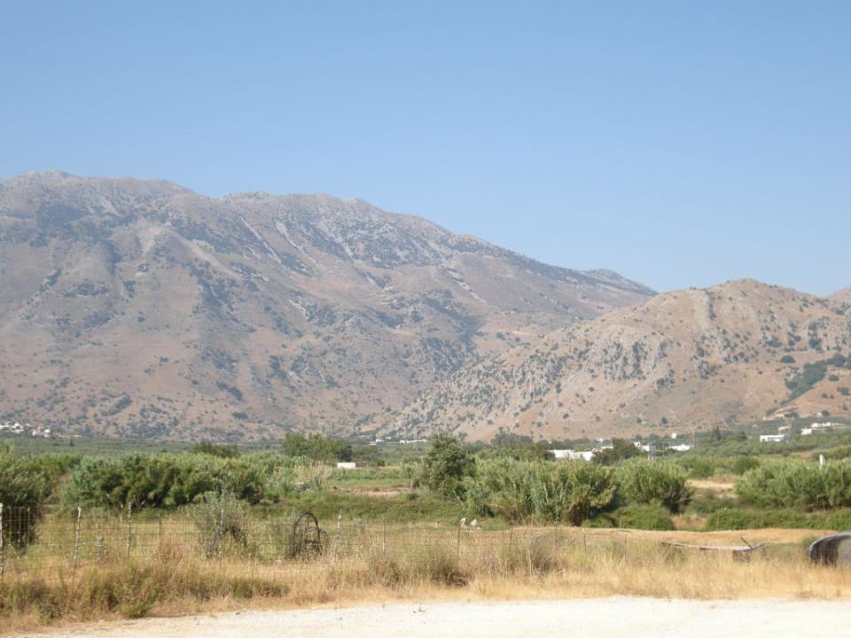 Aussicht von Kavros auf die Berge HARPIN Georgioupolis Resort Aquapark & SPA