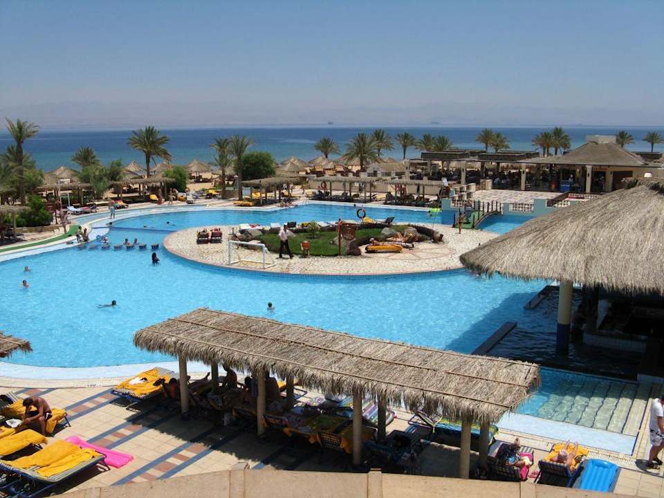 Basen hotelowy Aquis Taba Paradise Resort