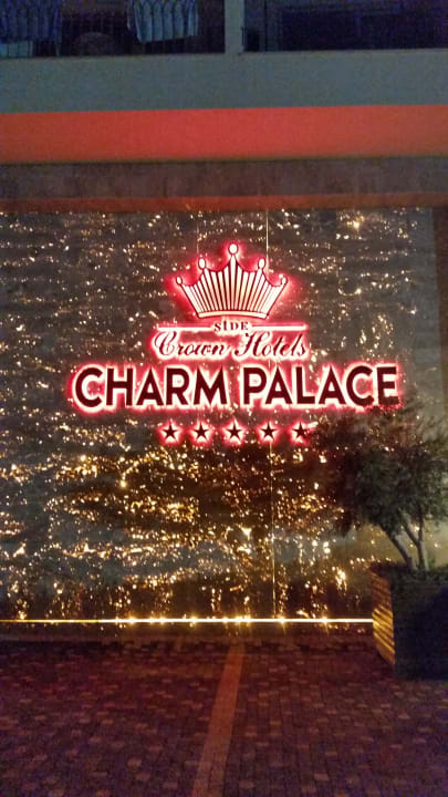 Außenansicht Well Palace Side