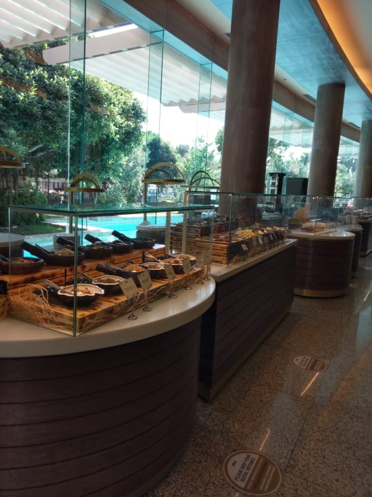 Gastro Gloria Serenity Resort