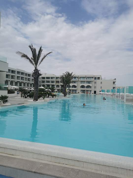 Pool Iberostar Selection Kuriat Palace