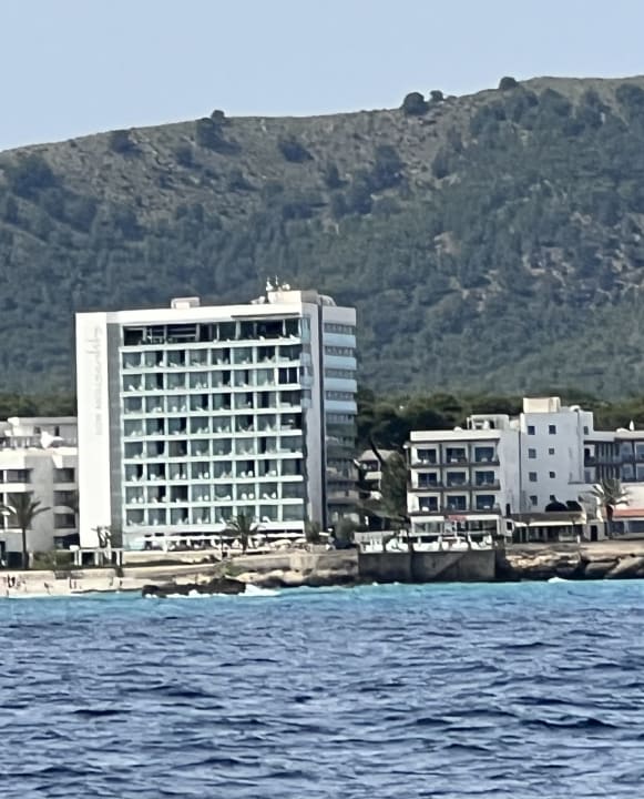 Außenansicht Hotel Clumba