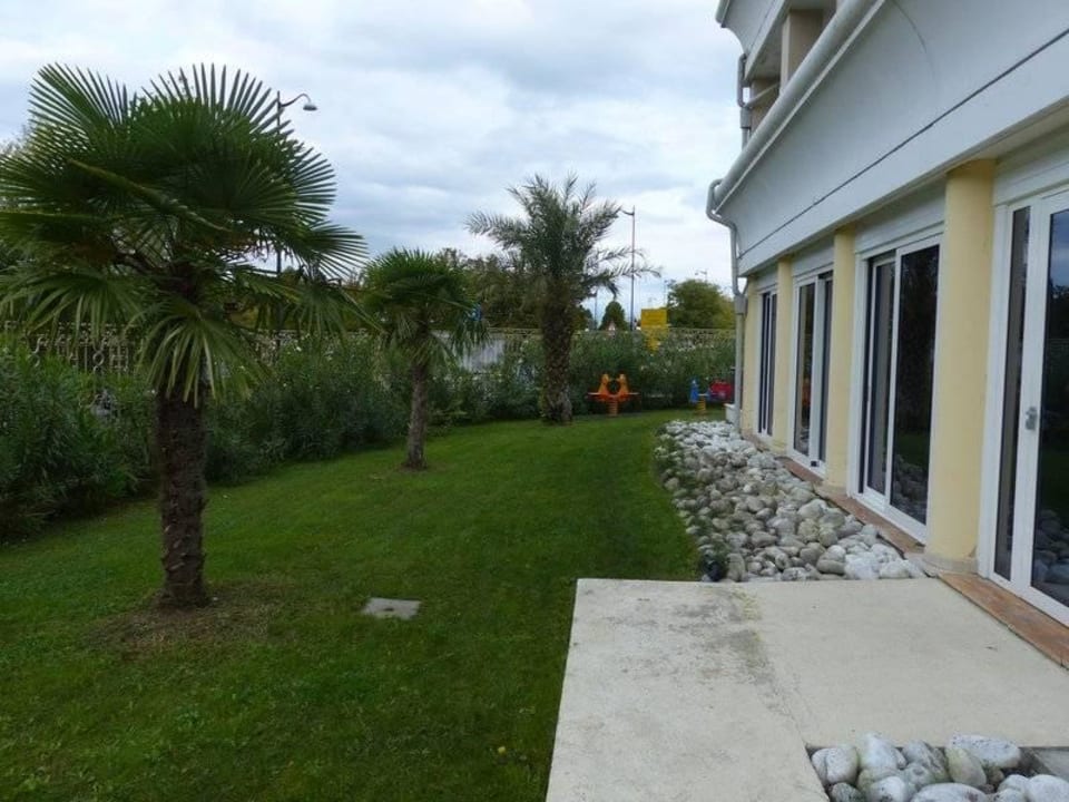 Garten Hotel Residence Relais Du Lac