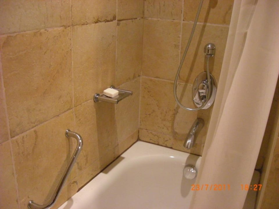 Badewanne Hotel Danat Jebel Dhanna Resort