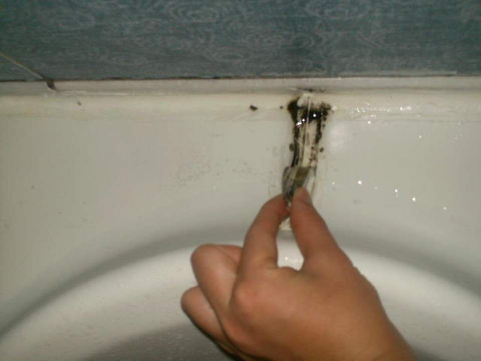 Schimmel im Bad Senza Sunset Beach Hotel