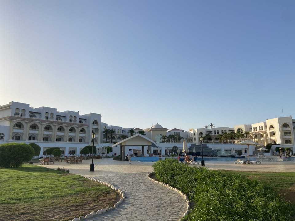 Außenansicht Old Palace Resort Sahl Hasheesh