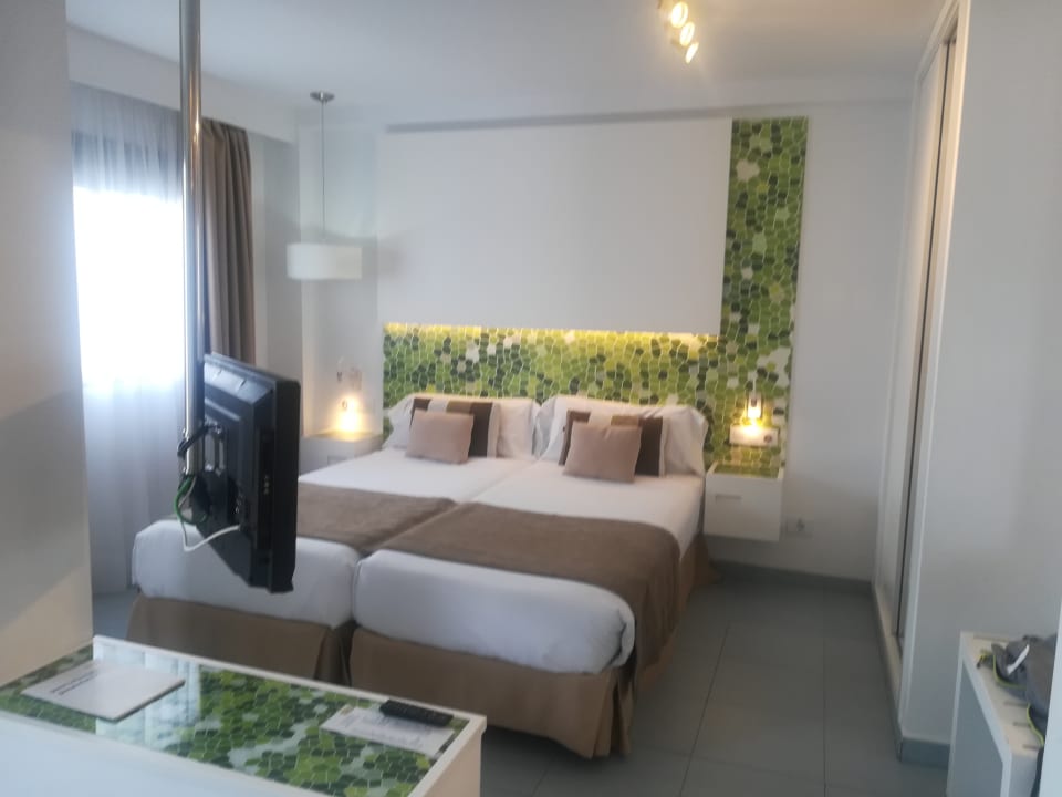 Zimmer Hotel LIVVO Anamar Suites