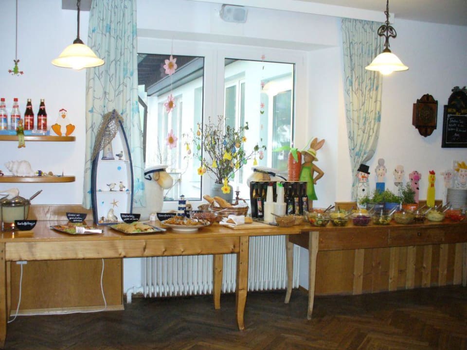 Büffet Familotel Mein Krug