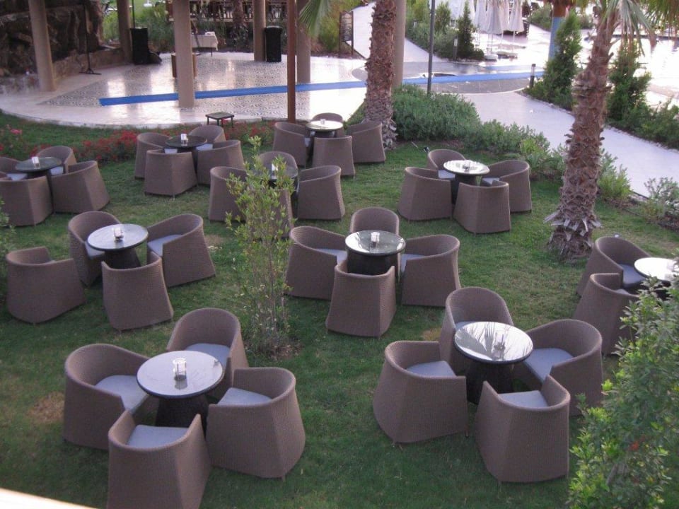 Gartenanlage für Abends Sherwood Dreams Resort