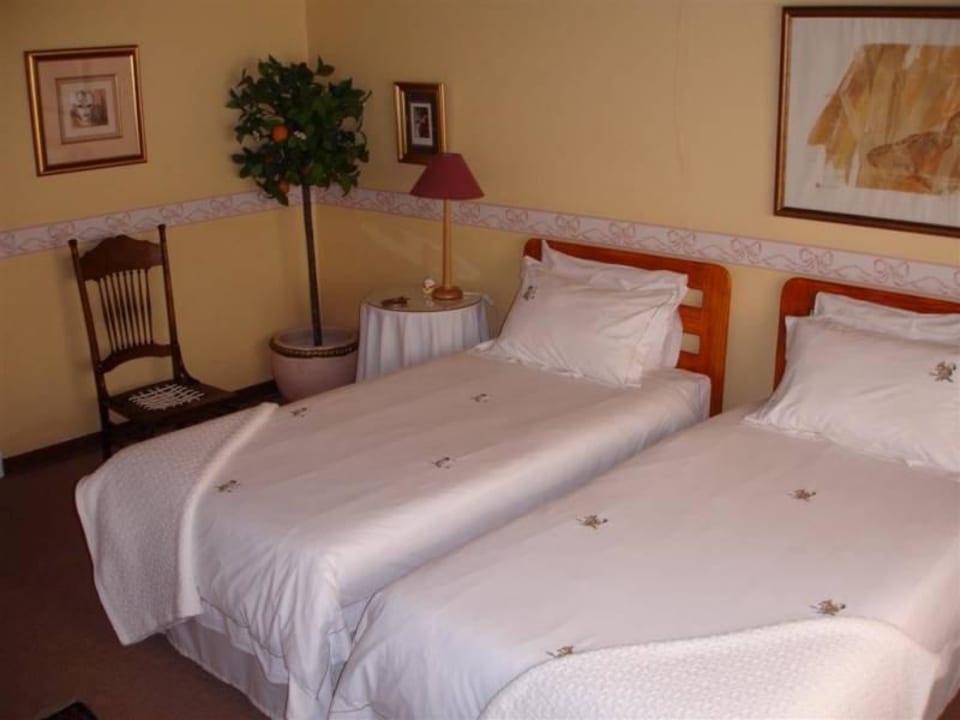 "The Duckpond Room" Squirrels Corner Gästehaus