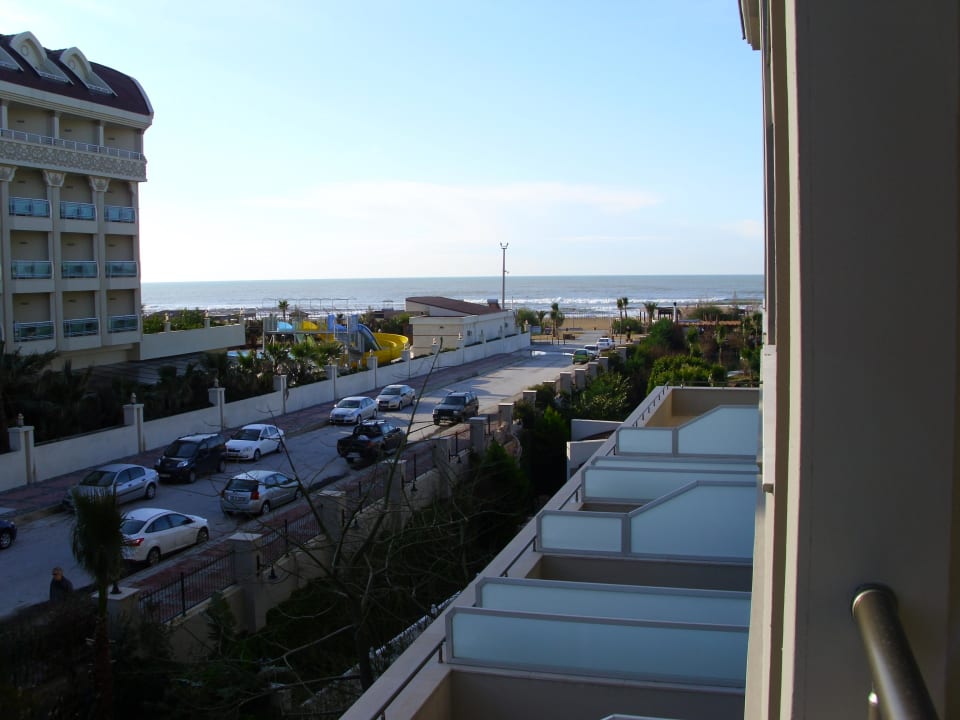 Seitlicher Meerblick Aydinbey Kings Palace & Spa