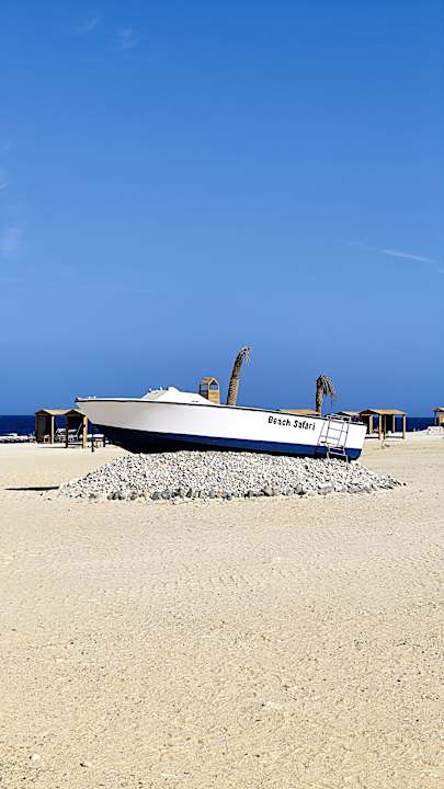 Strand Beach Safari Nubian Resort