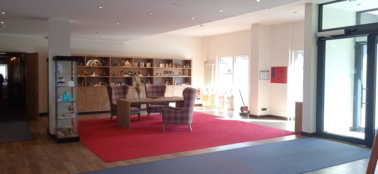 Lobby Santé Royale Warmbad Wolkenstein