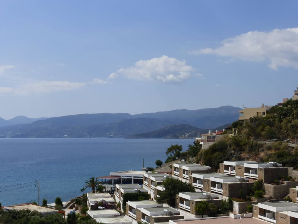 Seitlicher Meerblick vom Zimmer auf den Golf  Ariadne Beach Hotel