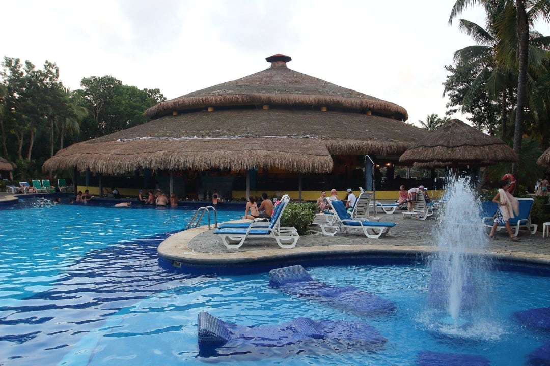 Wasserliegen Hotel Riu Tequila