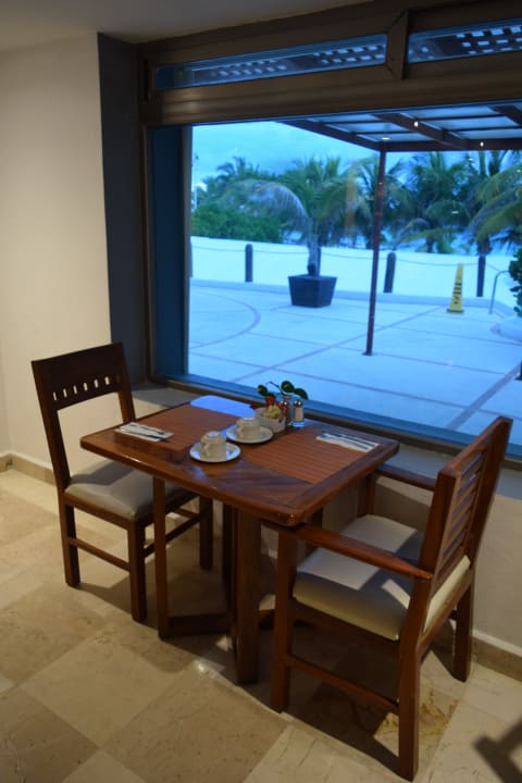 Gastro Hotel Flamingo Cancun Resort