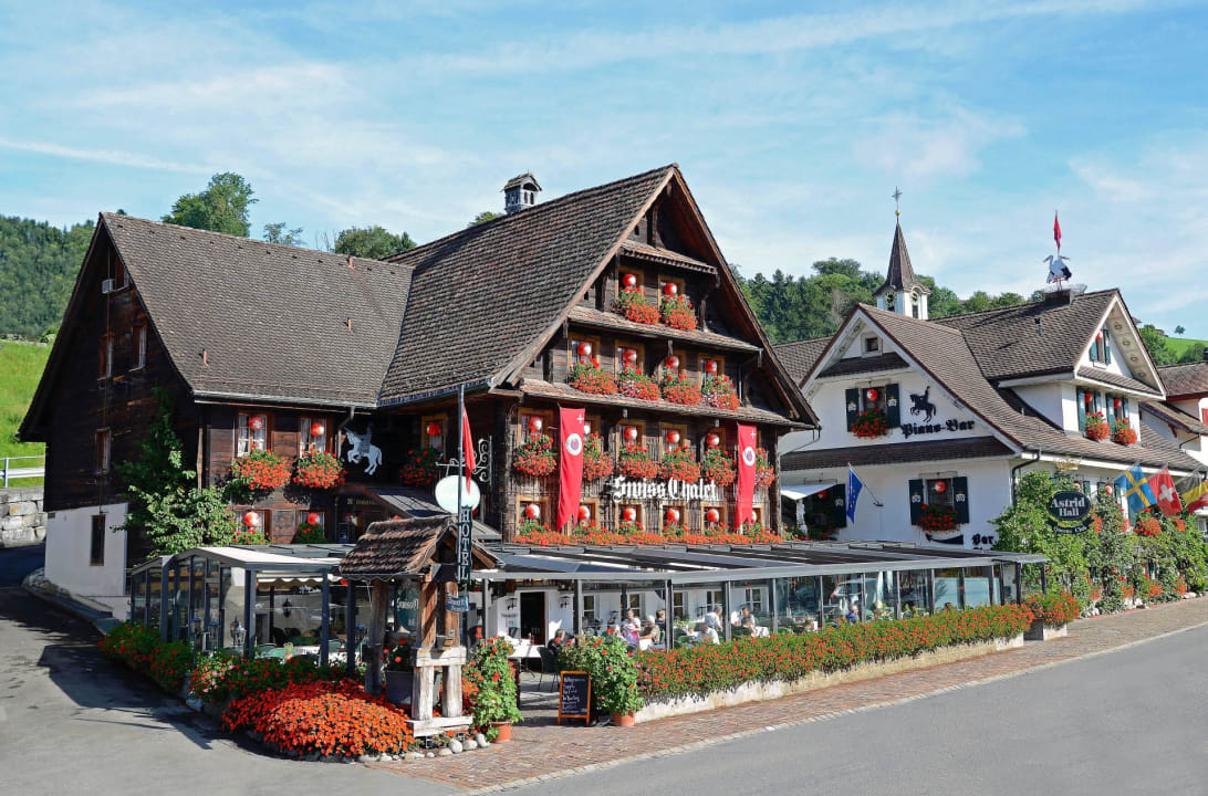 Swiss-Chalet Bed & Breakfast Swiss-Chalet Lodge