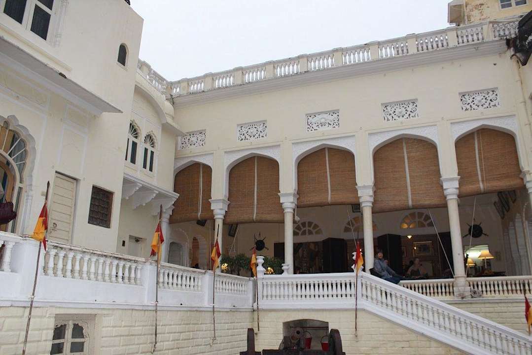 Lobbybereich von außen Hotel Mandawa Castle