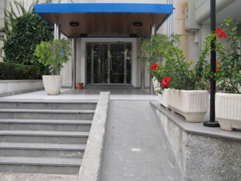 Zur Rezeption Hipotels Mediterraneo Club