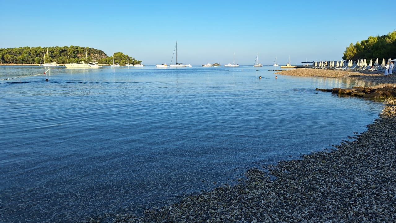 Strand Eden Hotel by Maistra Collection