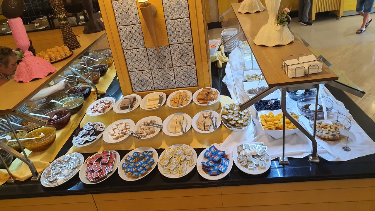 Gastro Can Garden Resort