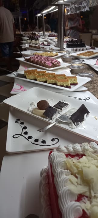 Gastro Cenger Beach Resort & Spa