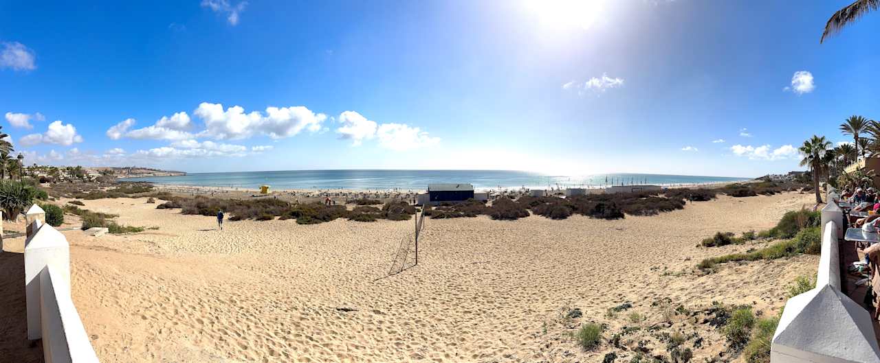 Strand SBH Monica Beach Resort