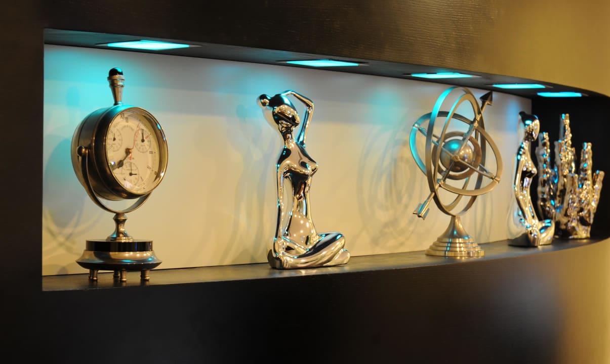 Rezeption  Best Western Plus Grand Hotel Victor Hugo