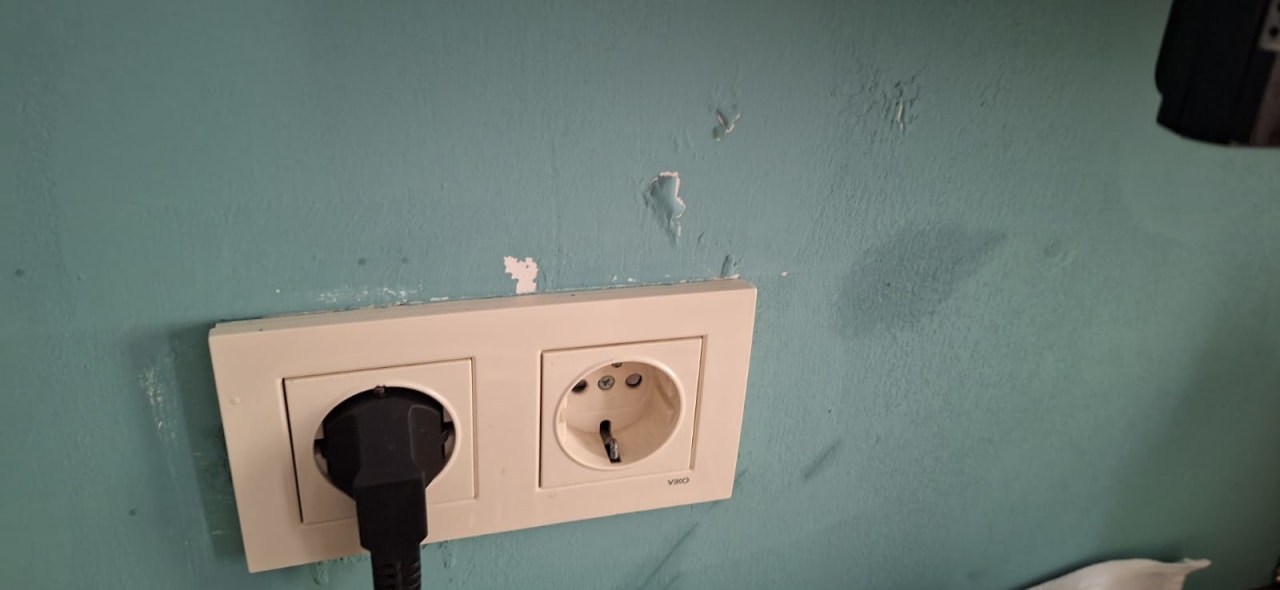 Zimmer Well Palace Side