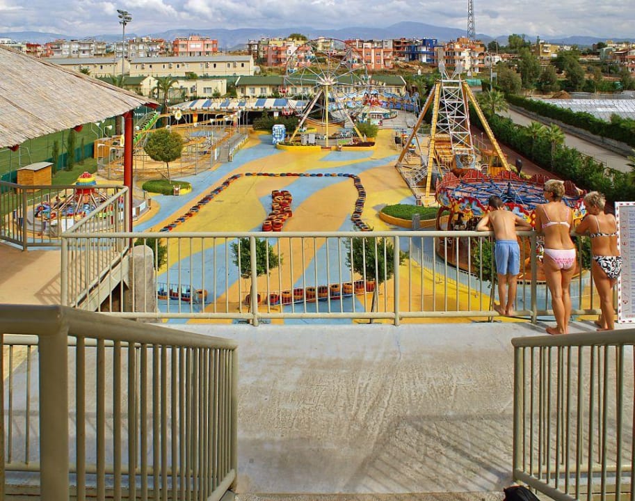 Silence Beach Selectum Family Resort Side