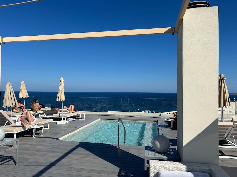 Pool Hotel Sabina Playa