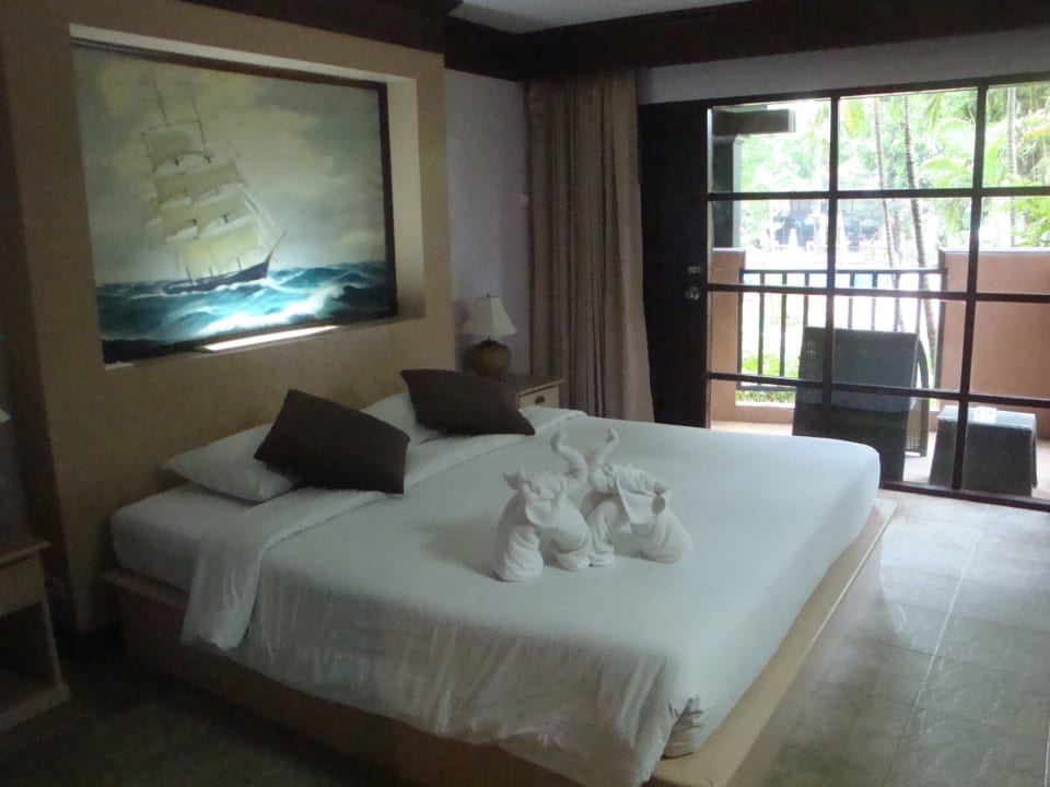 Mit schöner Elefantendeko Hotel Phuket Island View