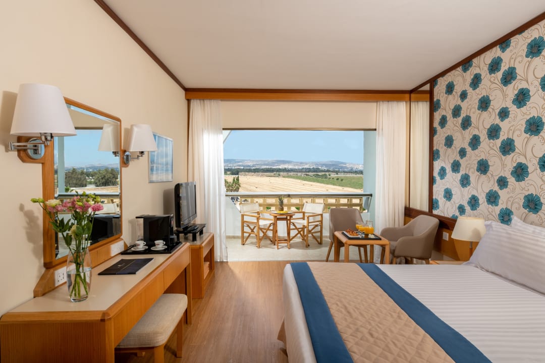 Zimmer Constantinou Bros Athena Royal Beach Hotel