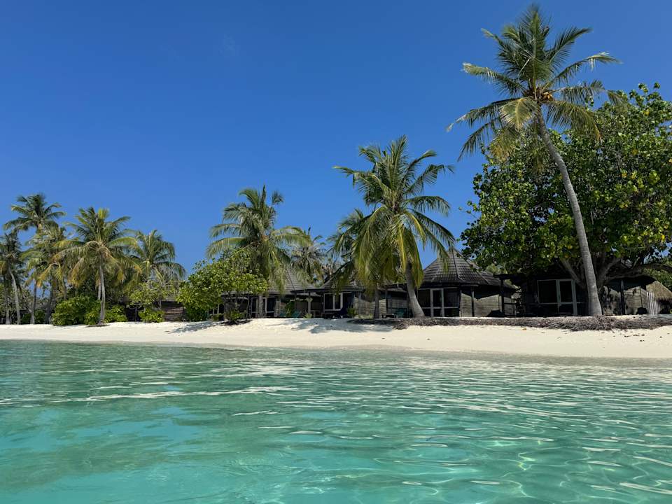 Strand Kuredu Island Resort & Spa