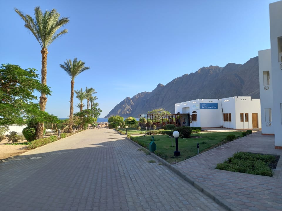 Gartenanlage Happy Life Village