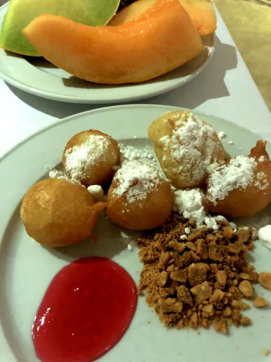 Gastro Brayka Bay Resort