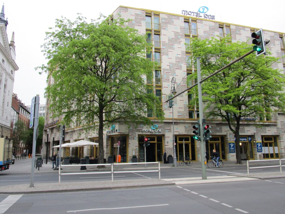 Ideale Lage Motel One Berlin Ku'Damm