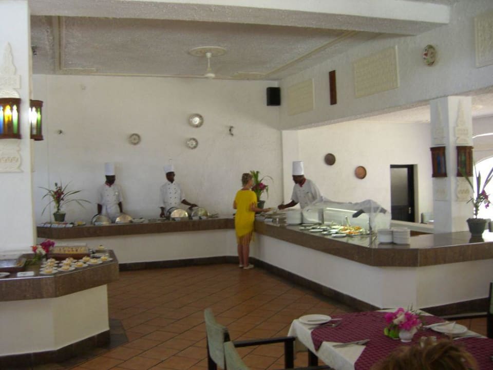 Buffet, sehr lecker Hotel Diani Sea Lodge