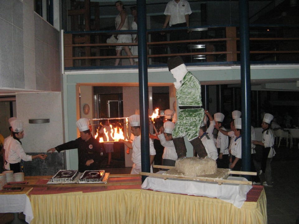 Праздник Победы Le Jardin Resort