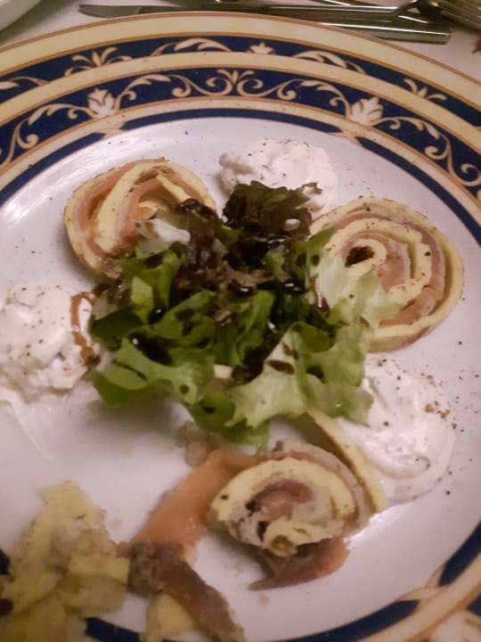 Räucherlachs im Crepe. Frankreich Sentido Trendy Verbena Beach