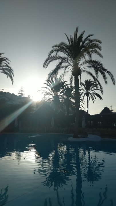 Pool Corallium Beach by Lopesan Hotels - Adults only