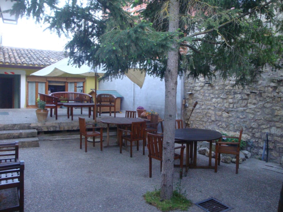 Innenhof Hotel La Cachava