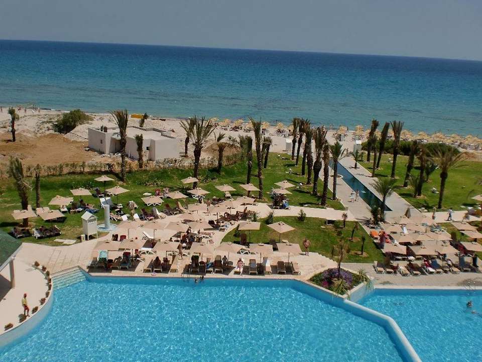 Sicht auf Poolanlage und Strand Iberostar Selection Royal El Mansour