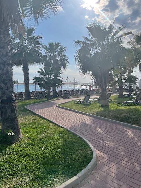 Strand Side Mare Resort & Spa