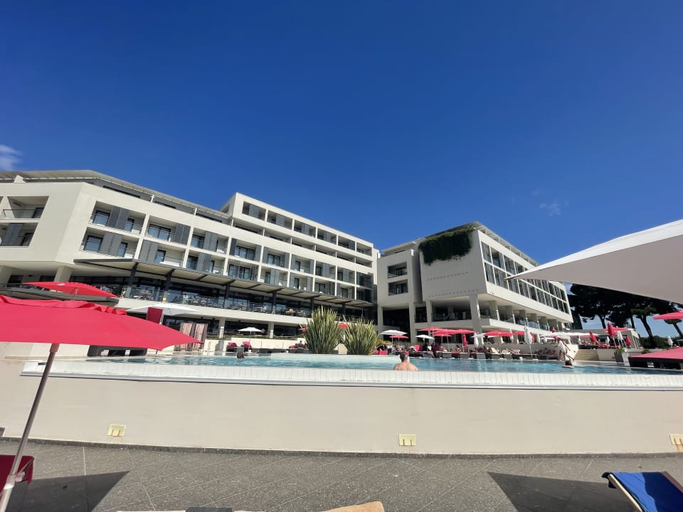 Außenansicht Hotel Parentium Plava Laguna