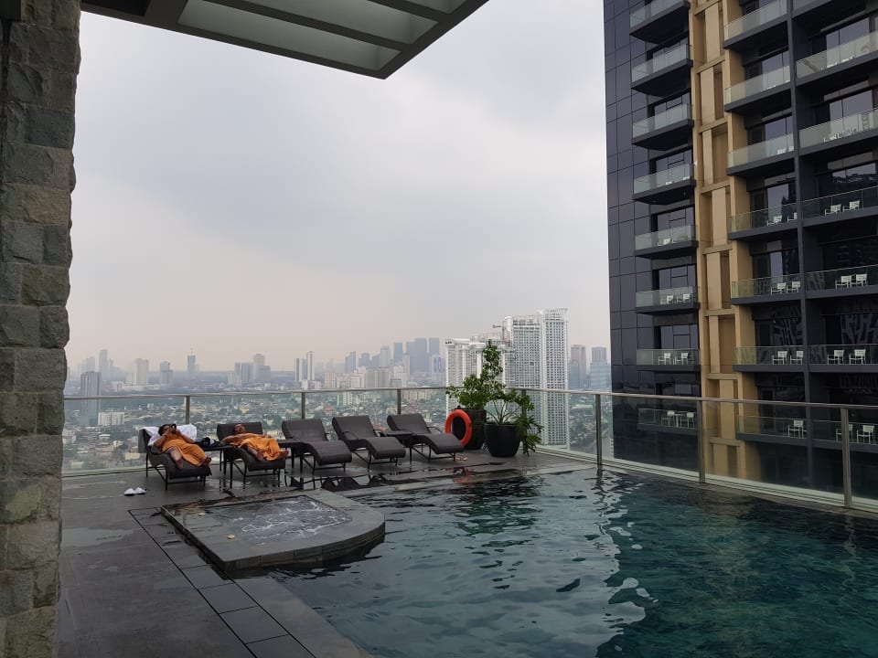 Pool City Garden Grand Hotel