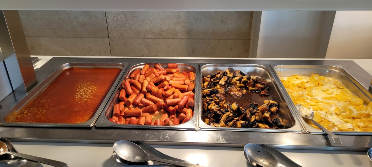 Gastro Hotel Geraniotis Beach