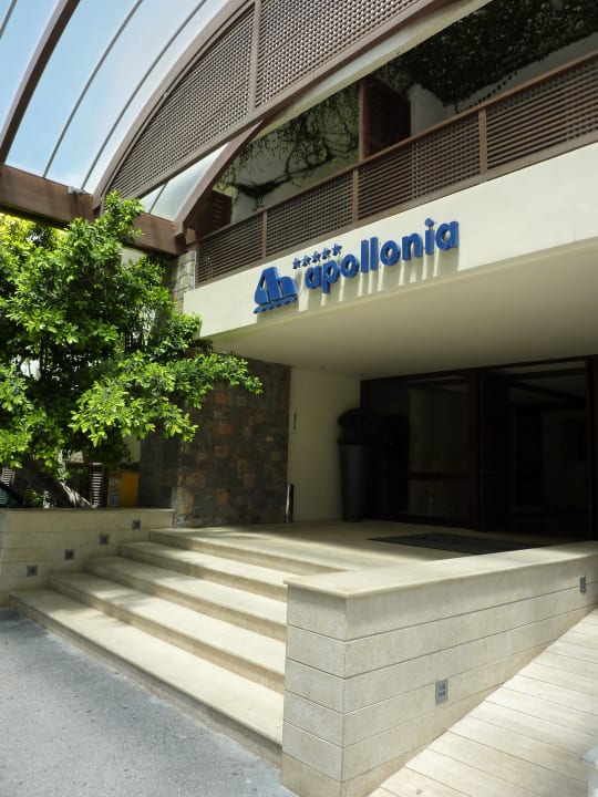 Eingang Apollonia Beach Resort & Spa