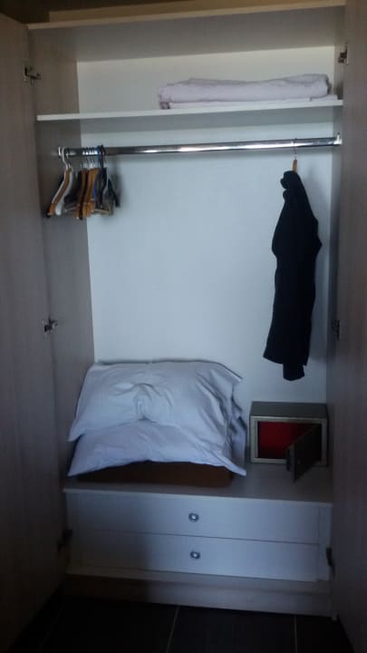 Zimmer Elena Beach Hotel