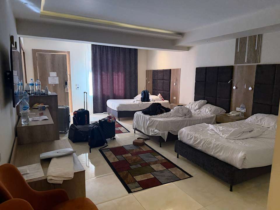 Zimmer Seagull Beach Resort